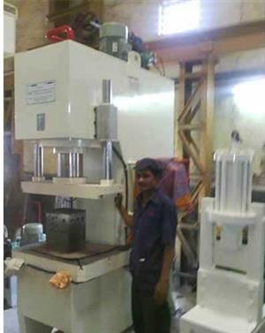 > </div>
<div class=